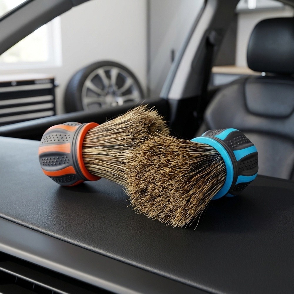 Dirt Brush Interior - Brosse de détail intérieur pour l'entretien